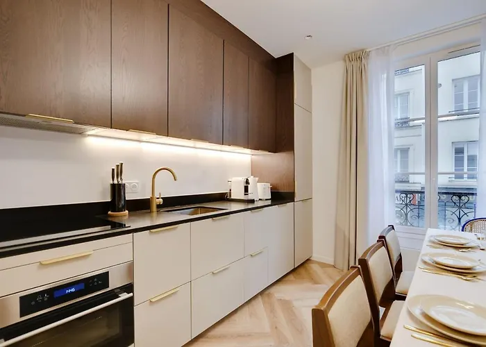 Luxurious - 3bdr-8p - Bastille